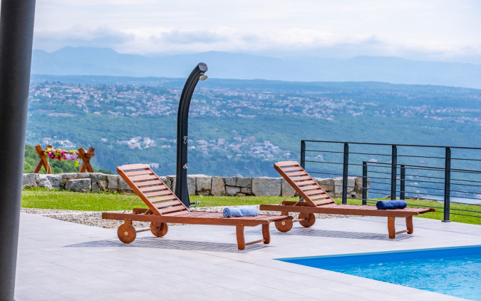 Villa Deavista Opatija with Pool, Kvarner, Croatia Matulji