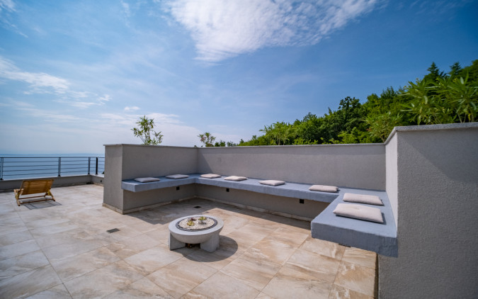 Villa Deavista Opatija with Pool, Kvarner, Croatia Matulji